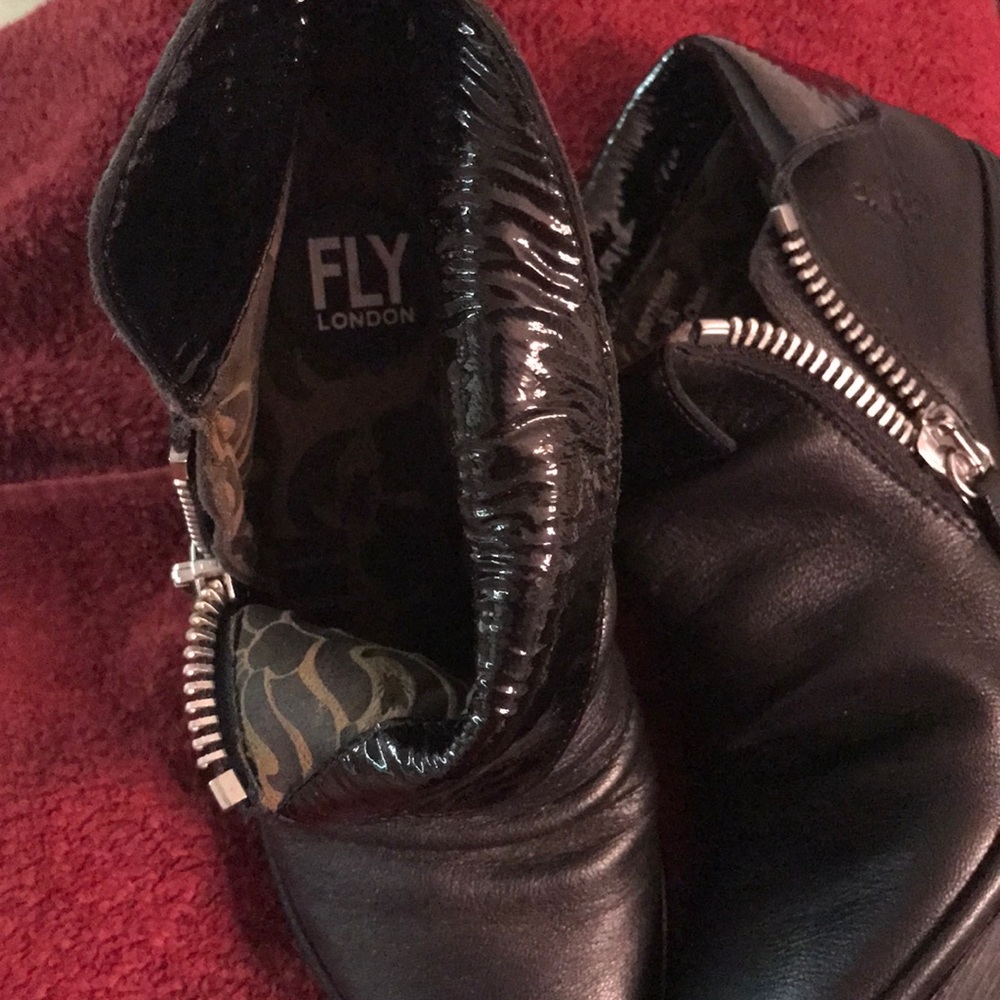 FLY LONDON ANKLE BOOTS